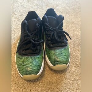 Jordan 11 Retro Low Snake